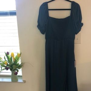 Size large.  NWT blue/green dress.